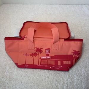 NWT Trader Joe’s Mini Insulated Tote Bag-Peach
